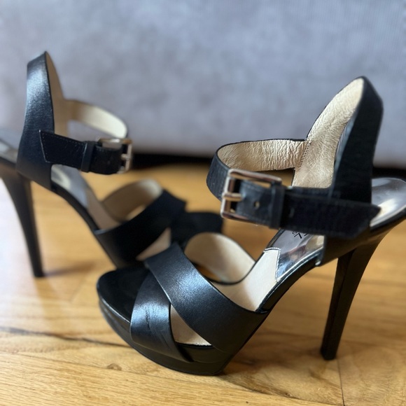 MICHAEL by Michael Kors Oksana strappy platform sandals - black - Picture 3 of 14